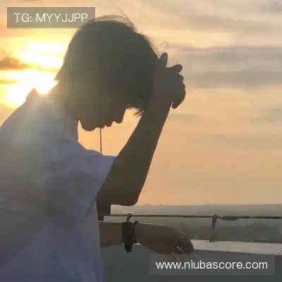 史彤谨